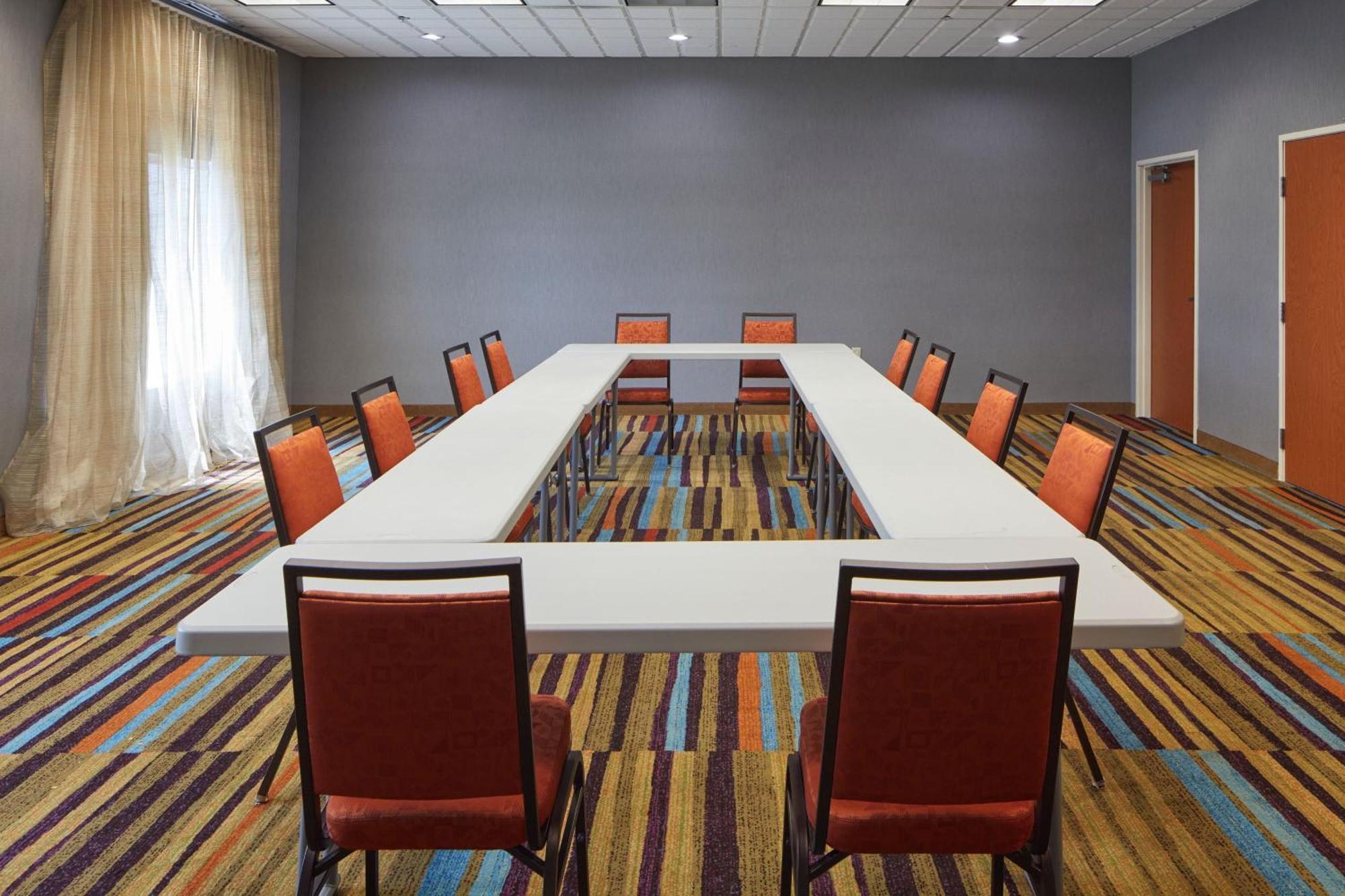 Fairfield By Marriott Frankfort Exterior photo