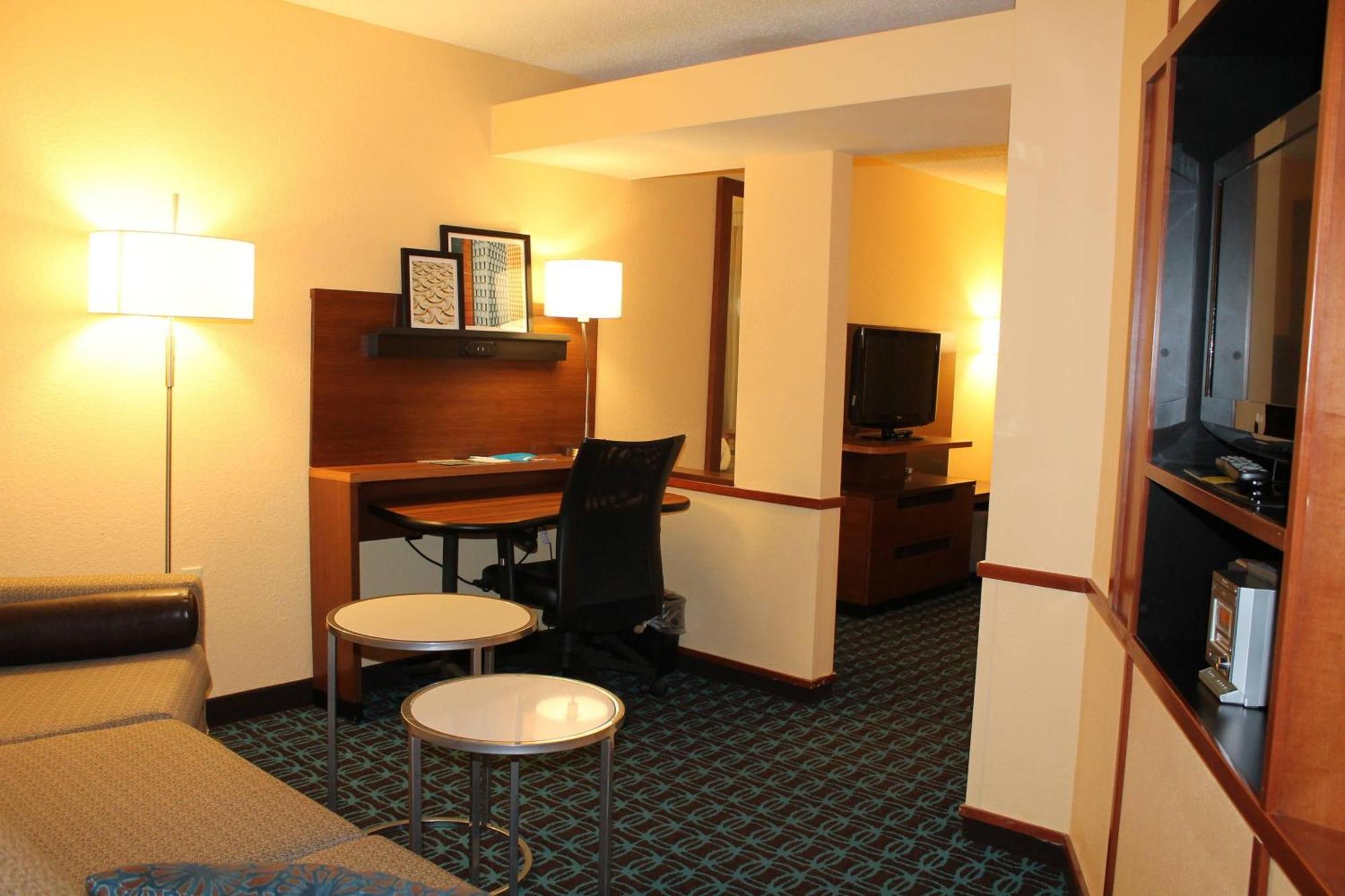 Fairfield By Marriott Frankfort Exterior photo
