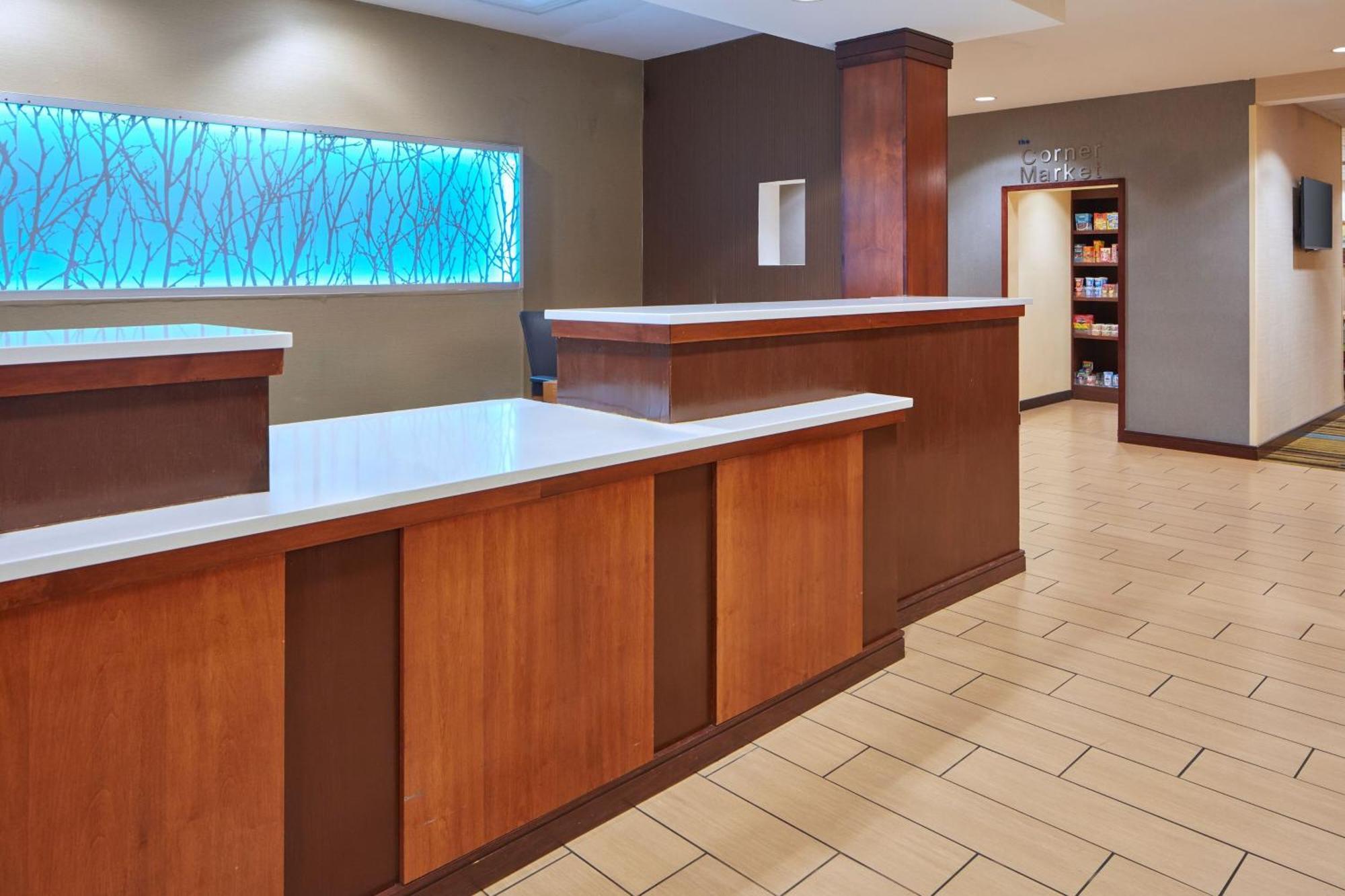 Fairfield By Marriott Frankfort Exterior photo