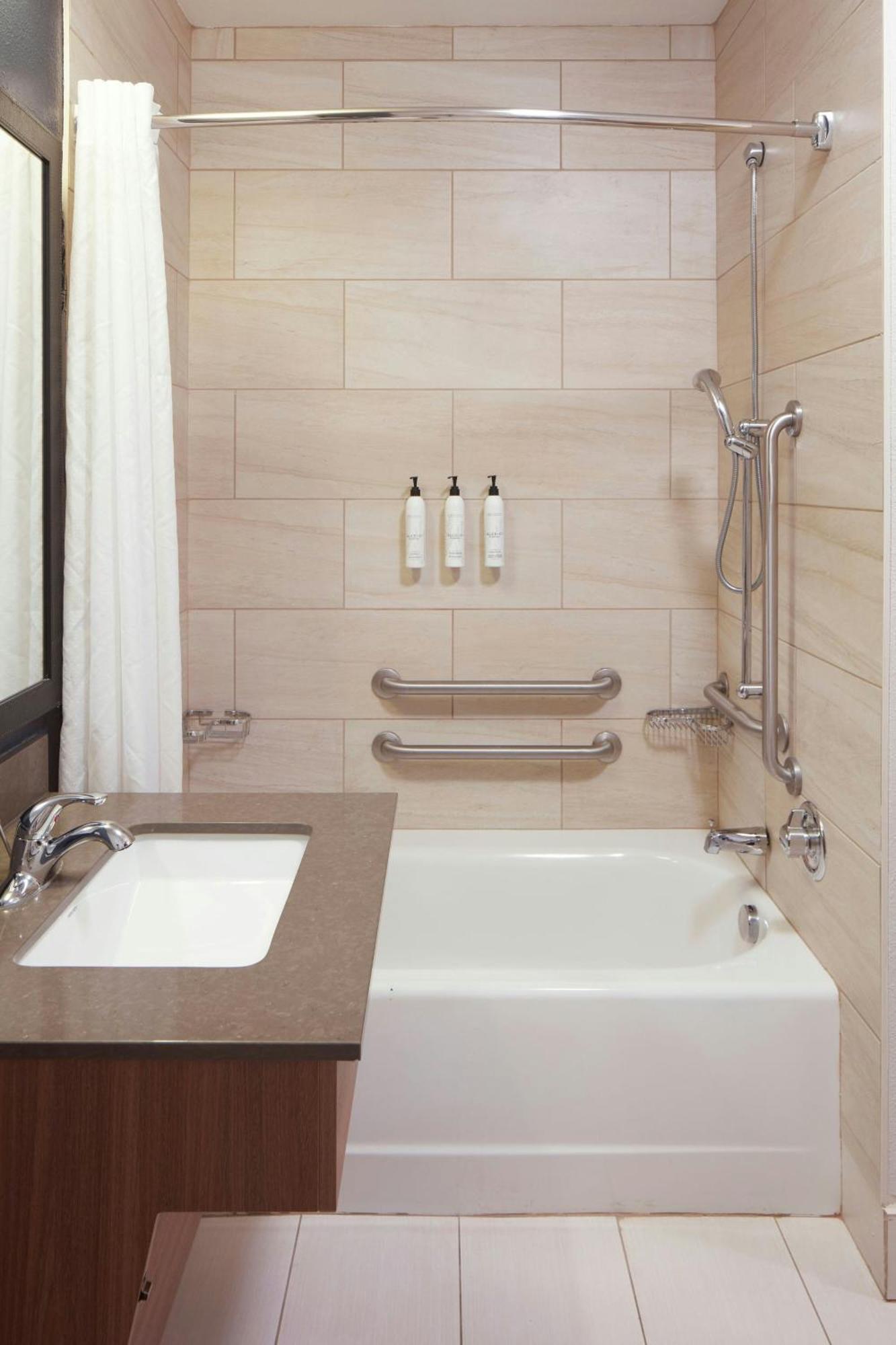 Fairfield By Marriott Frankfort Exterior photo