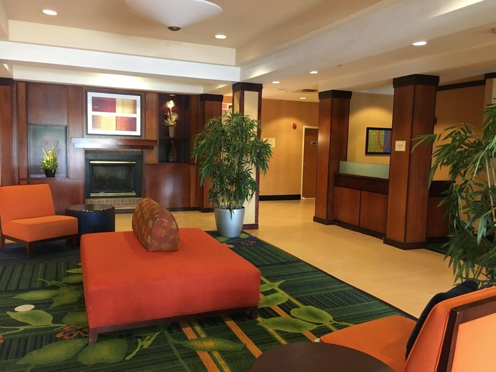 Fairfield By Marriott Frankfort Exterior photo