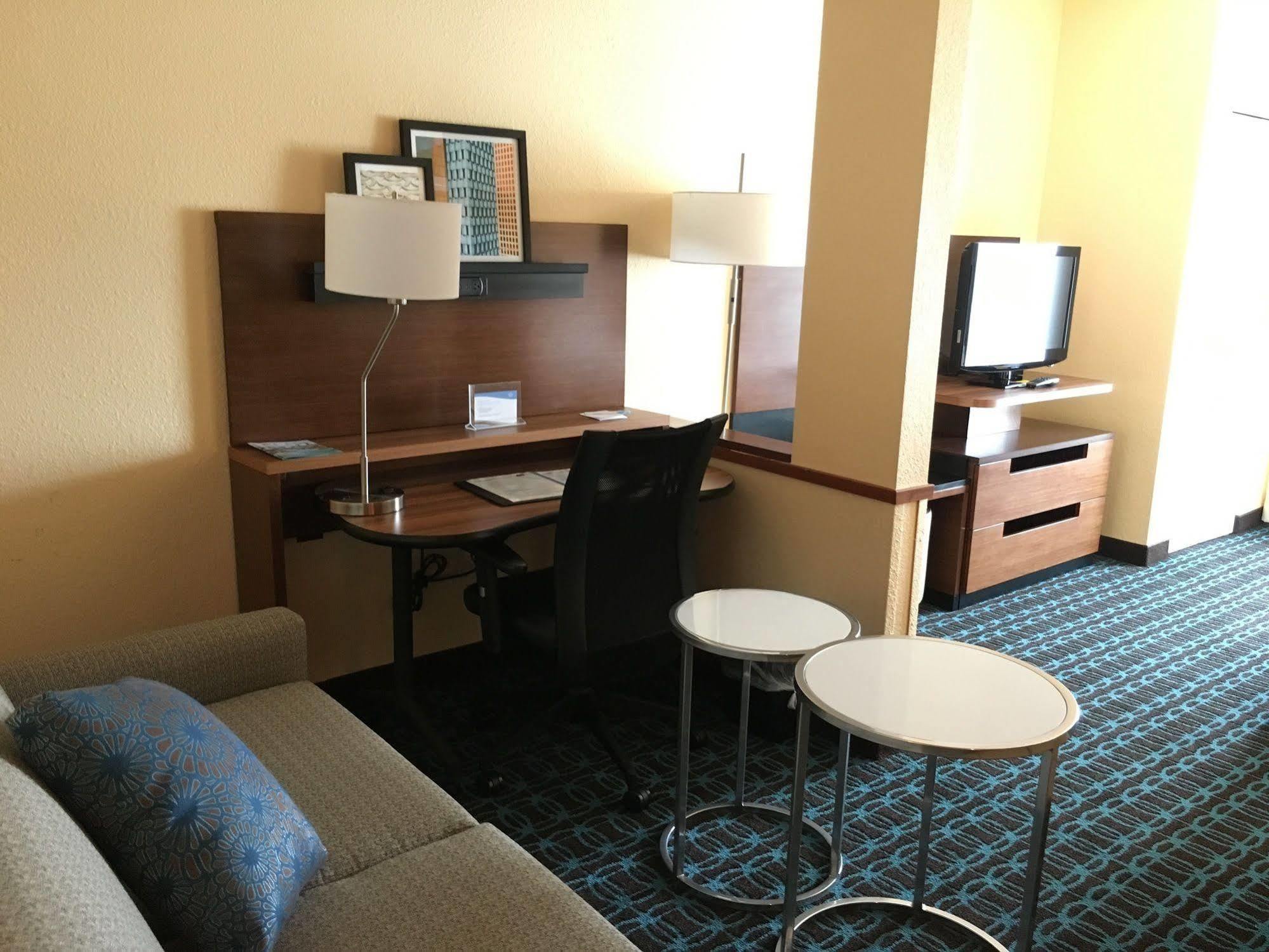 Fairfield By Marriott Frankfort Exterior photo